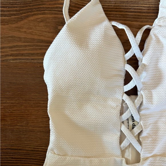 Dippin’ Daisy’s | Bliss One Piece - Picture 4 of 10